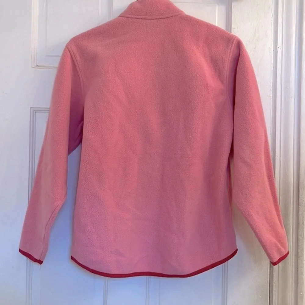 Land’s End girls pink fleece jacket is size medium 10-12